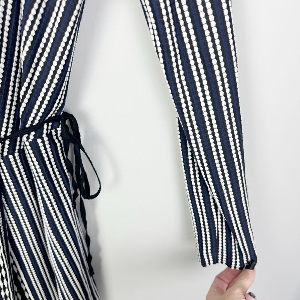 TORY BURCH | Jacquard Striped Navy Blue Long Sleeve Wrap Dress Women’s Size M - Picture 7 of 14
